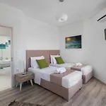 Monte Smith Luxury