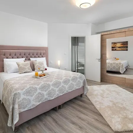 Monte Smith Luxury Rhodes City