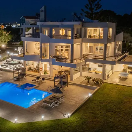 Villa Monte Smith Luxury *