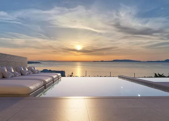 Monte Smith Luxury Vila